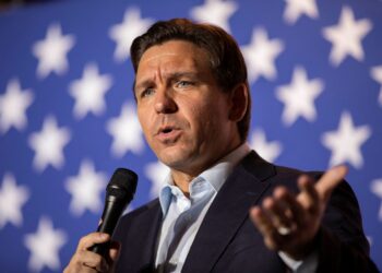 Florida Medical Marijuana Patients Receive Desantis Emails Praising His Non-Medical Marijuana Accomplishments